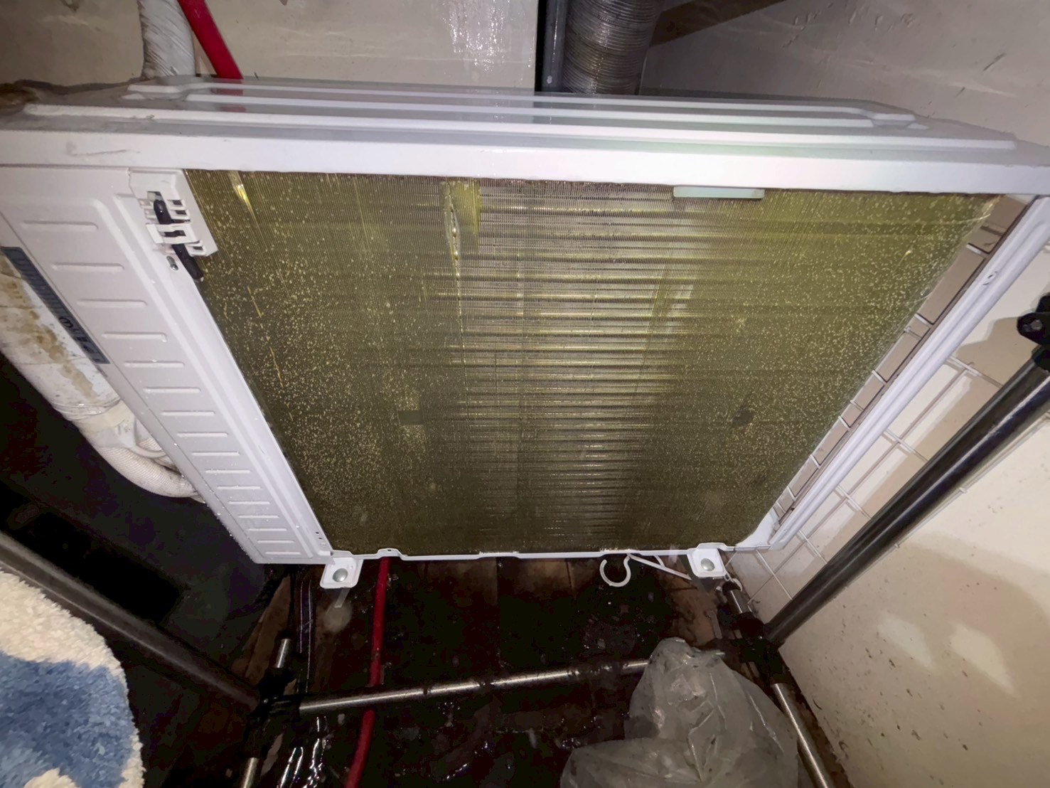 台中北區分離式冷氣清洗一台 