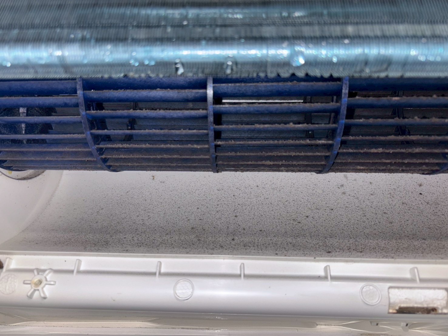 台中豐原區分離式冷氣清洗