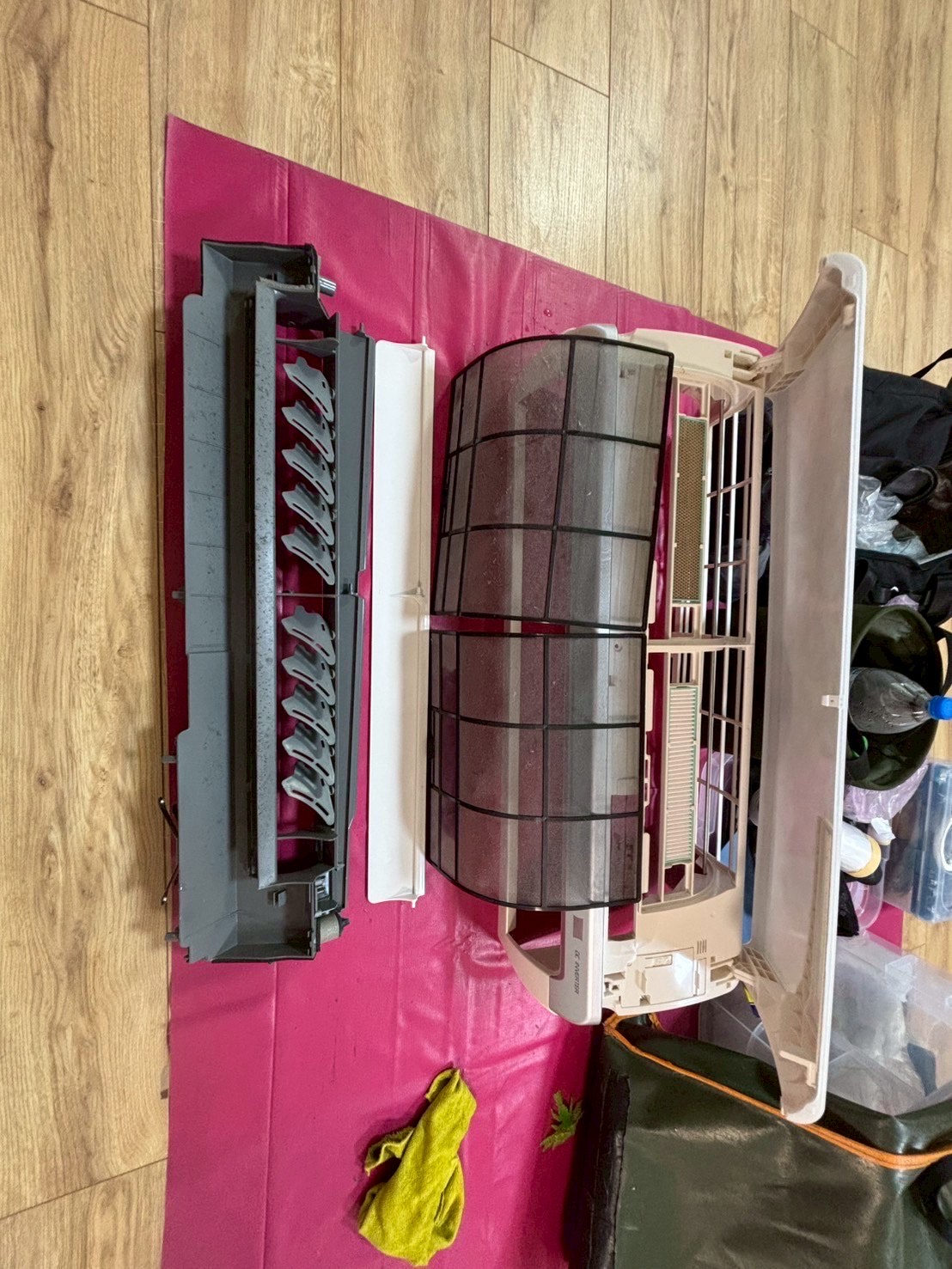 台中豐原分離式冷氣清洗一台 