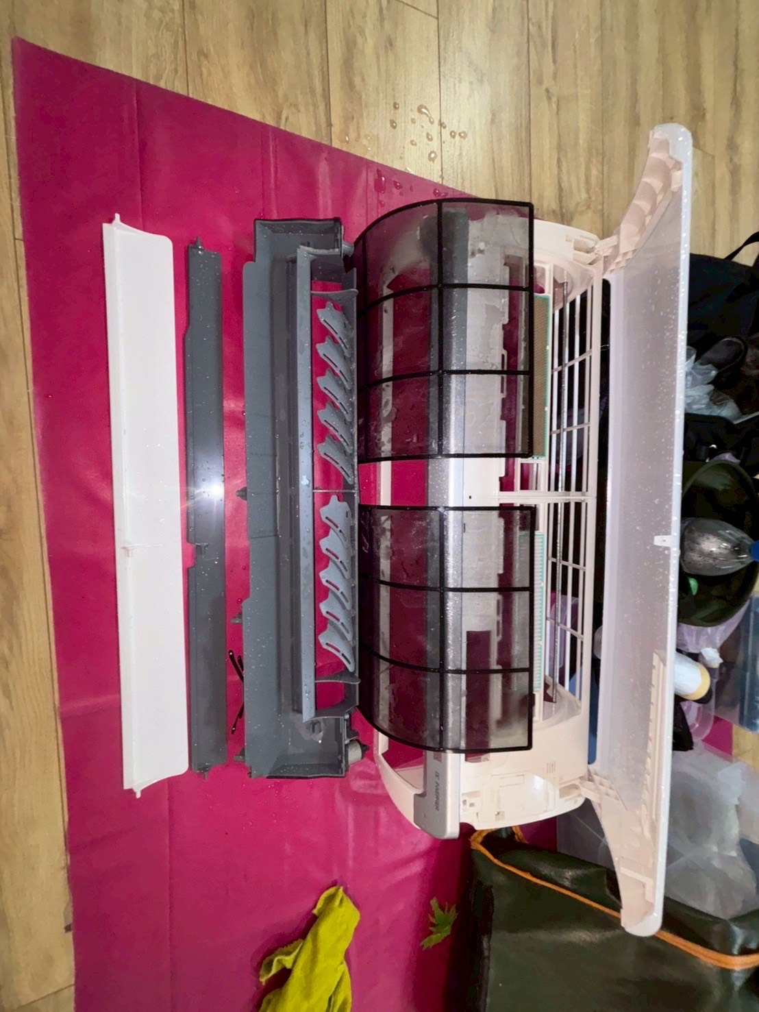 台中豐原分離式冷氣清洗一台 