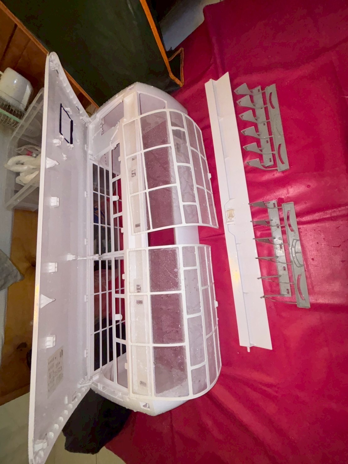 台中西區分離式冷氣清洗一台