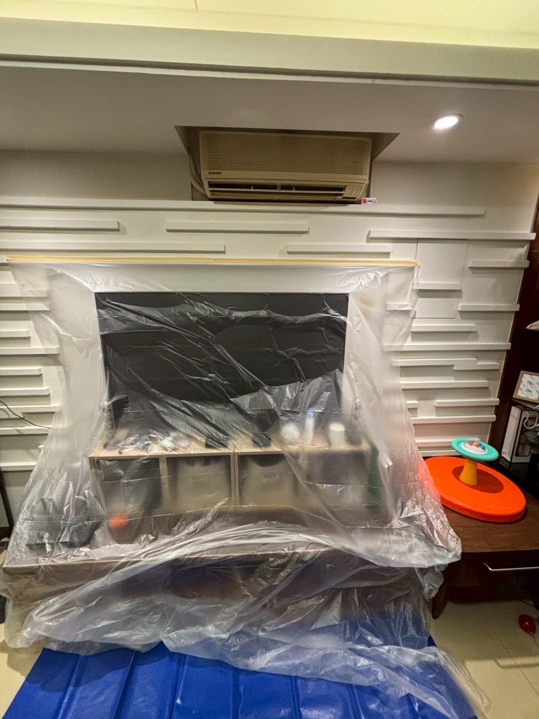 台中市西屯分離式冷氣清洗一台