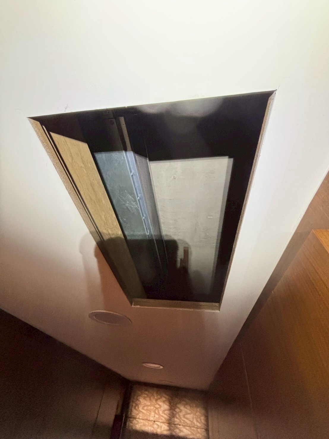 台中豐原吊隱式冷氣清洗三台