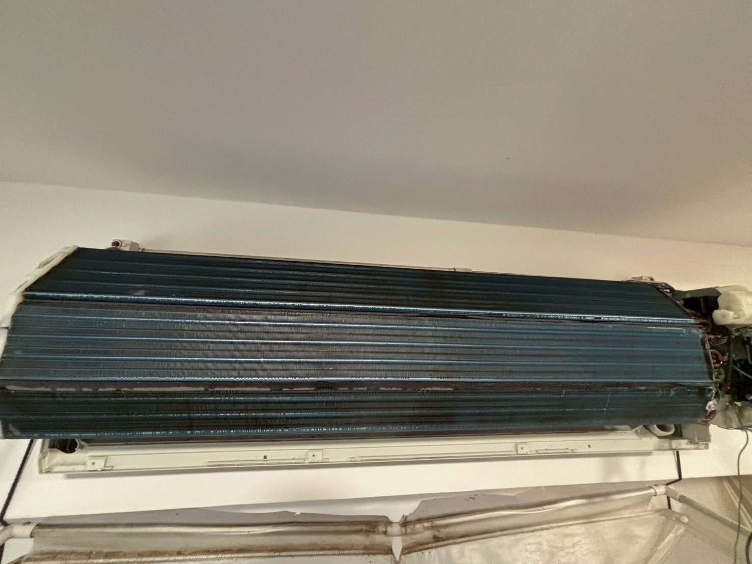 台中烏日分離式冷氣清洗一台