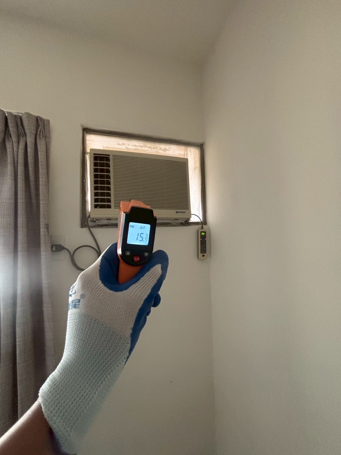 台中西區窗型冷氣清洗一台