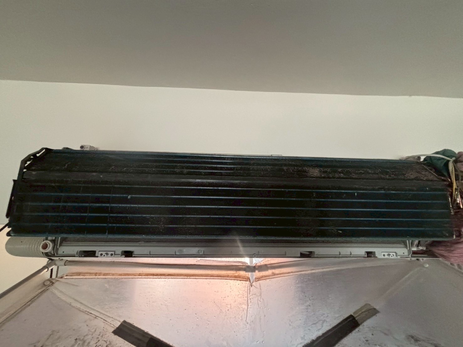 台中西屯分離式冷氣清洗一台