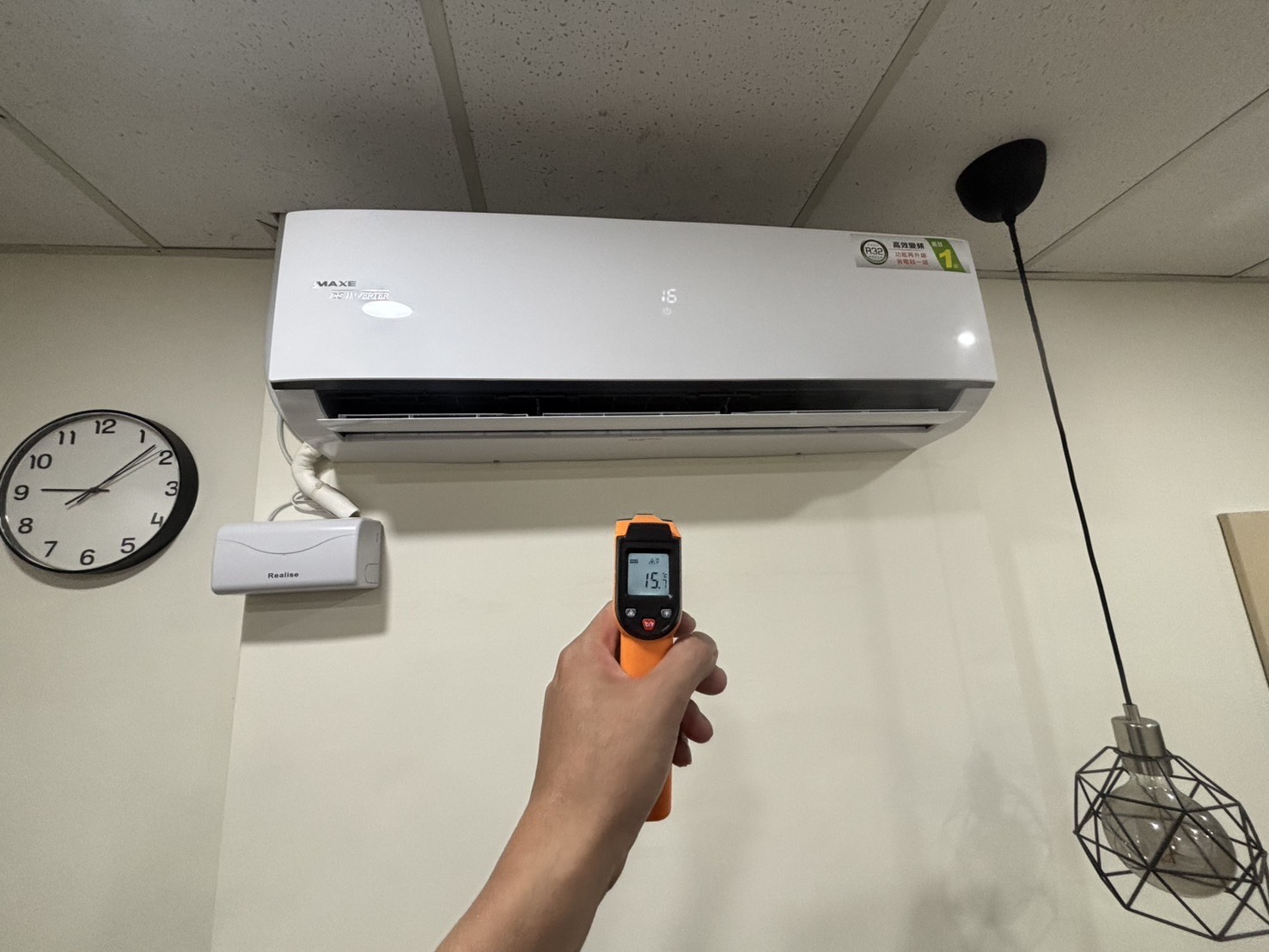 台中北屯區分離式冷氣清洗一台