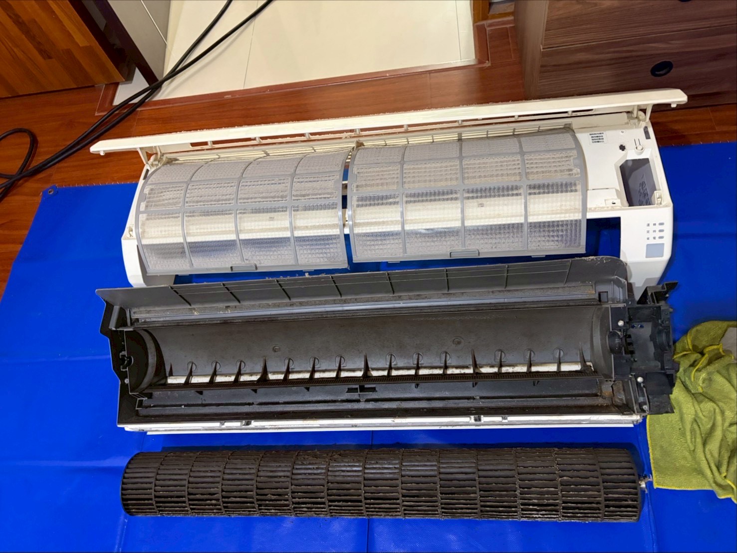 南投草屯富士通分離式冷氣清洗