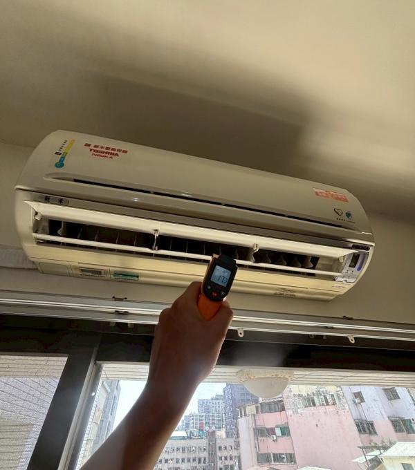 台中北區分離式冷氣清洗一台 廣潔家電清洗 冷氣清洗 洗衣機清洗 水塔清洗